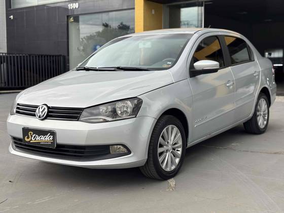 VOLKSWAGEN VOYAGE 1.6 MI COMFORTLINE 8V FLEX 4P MANUAL